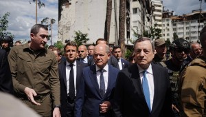 Macron, Draghi y Scholz llegaron este jueves a Ucrania para reunirse con Zelensky