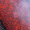 Mira este imponente río de lava que emana del volcán Etna