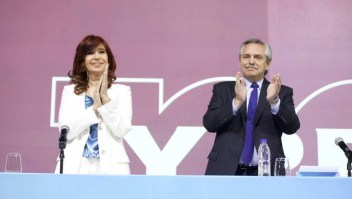 Cristina F. de Kirchner y Alberto Fernández vuelven a reencontrarse en público