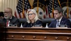 Comisión del 6 de enero elogia el “coraje” de Pence al enfrentarse a Trump
