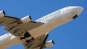 Investigan a la tripulación del avión venezolano retenido en Argentina