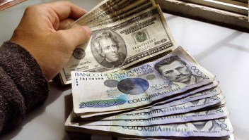 ¿Por qué el peso colombiano se ha depreciado con respecto al dólar?