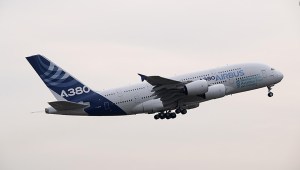 Regresa el avión de pasajeros más grande del mundo