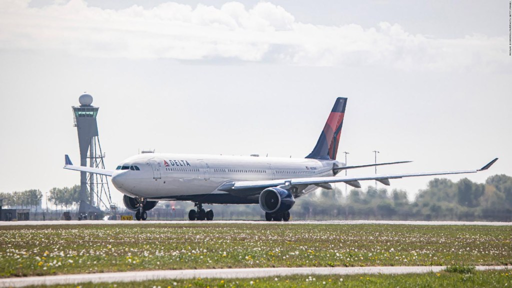 Delta earnings miss expectations