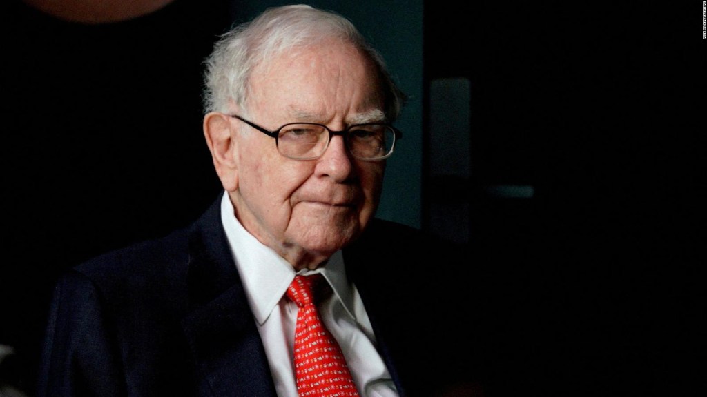 How can you invest like Warren Buffett?