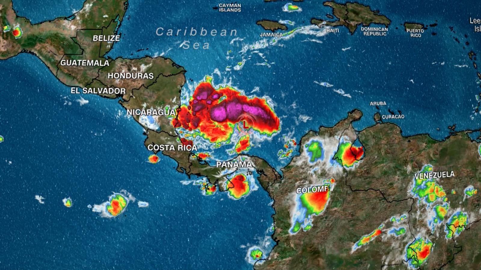 Alerta por potencial tormenta tropical en Centroamérica y el Caribe