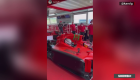 Carol J visita la fabbrica Ferrari e guida per la prima volta la F1