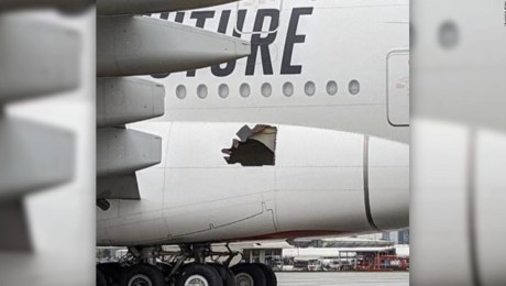 Agujero en un Airbus A360 deja helados a sus pasajeros