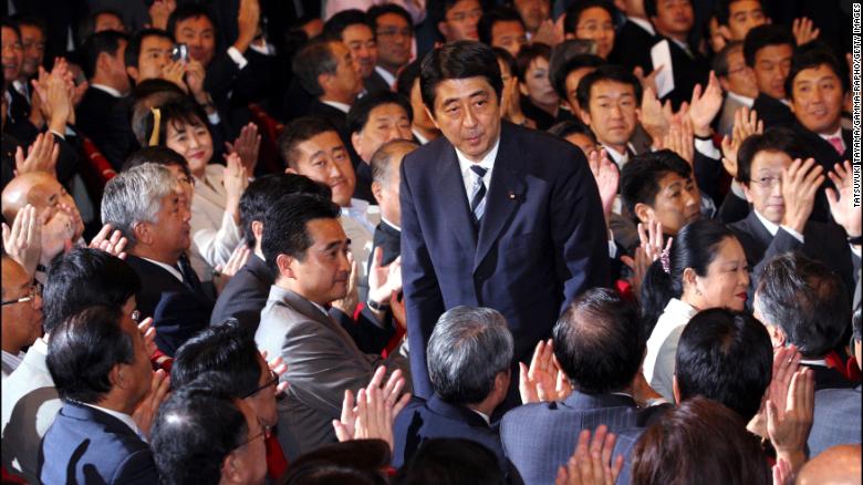 Shinzo Abe carrera