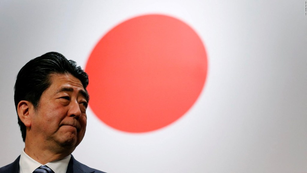 Shinzo Abe's life is full of successes and failures