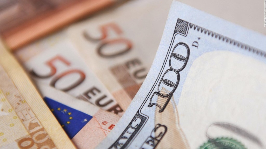 The euro and the dollar reach parity