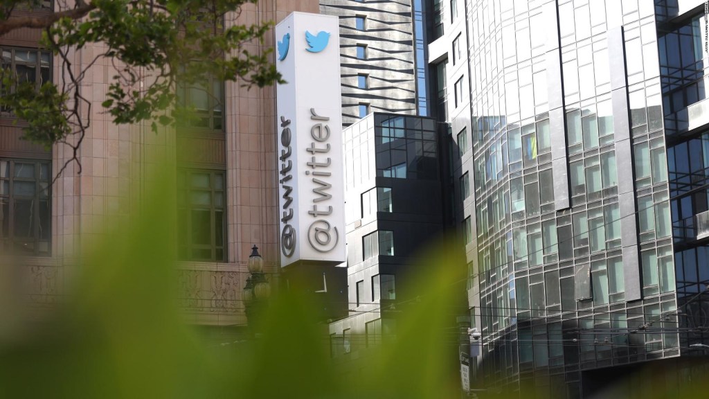 Twitter sues Musk for withdrawing purchase offer