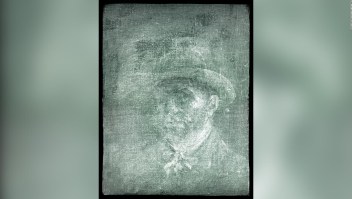 Descubren autorretrato de Van Gogh oculto en otro cuadro