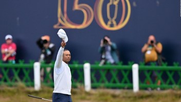 El emotivo adiós de Tiger Woods al Abierto Británico