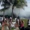 Olas enormes azotan una boda en Hawai