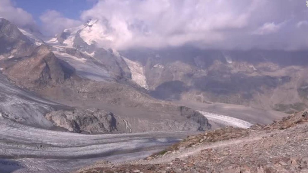 Serious melting of a glacier in the Alps due to a heat wave in Europe