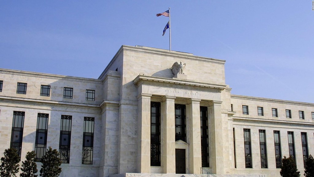 The Fed raises interest rates again by 0.75%