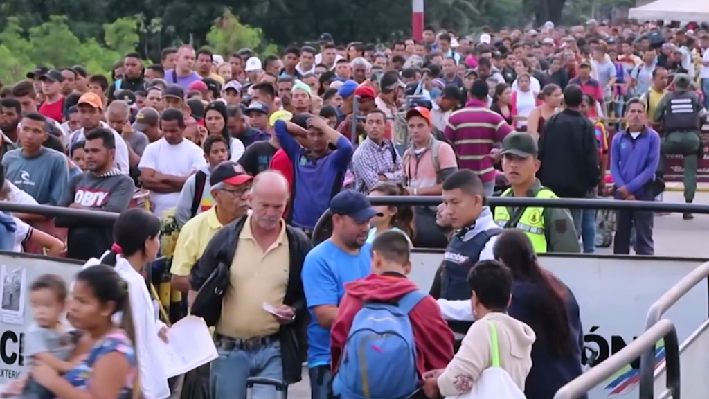 ¿Por qué deciden los venezolanos regresar o migrar del país?