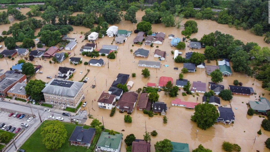 Beshear sobre inundaciones: Nunca habíamos visto algo así