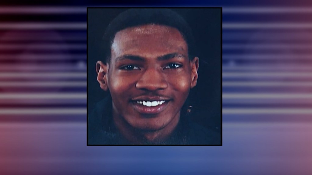 Body camera video shows eight police officers shooting Jayland Walker