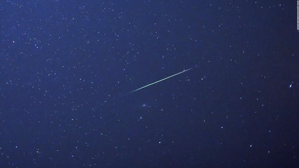 Watch the rain of the Perseids without leaving home