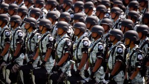AMLO emitirá decreto para "militarizar" Guardia Nacional