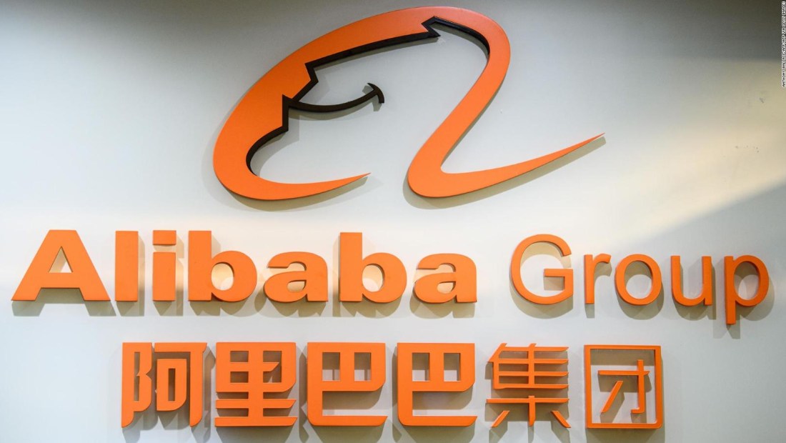 Caen acciones de Alibaba en Hong Kong
