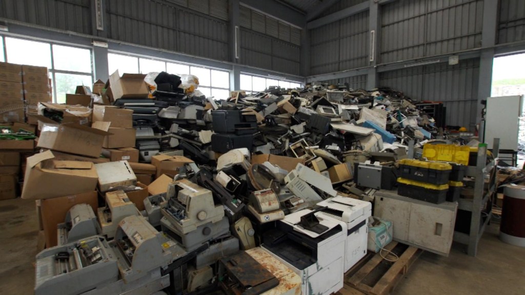 What to do with electronic waste?
