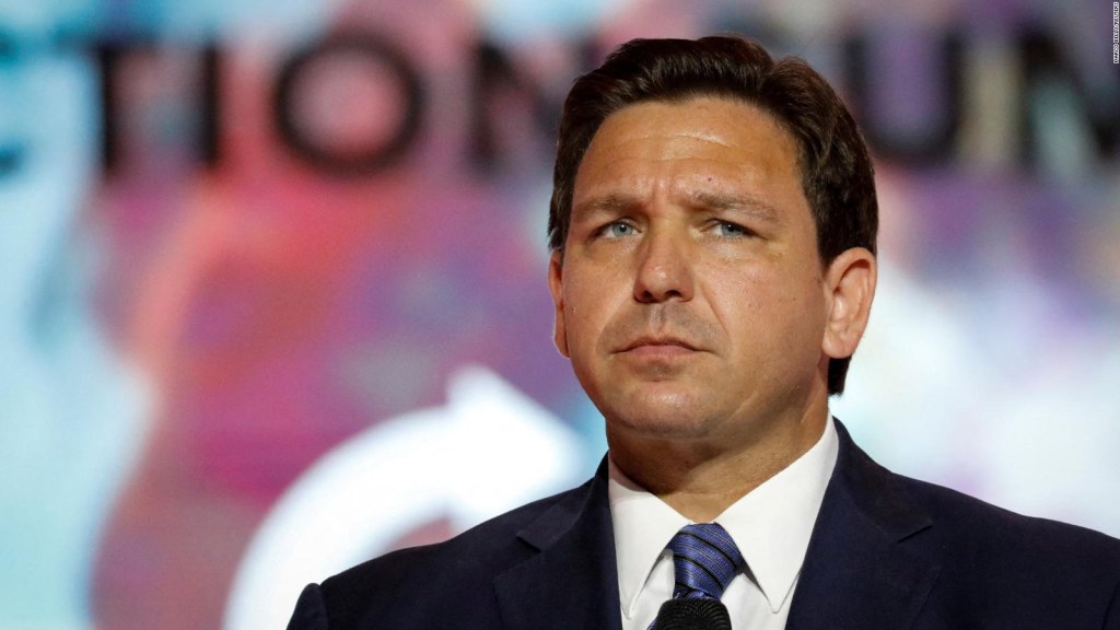 DeSantis envió unos 50 inmigrantes a una exclusiva isla