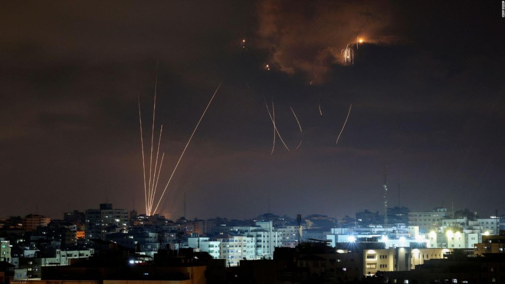 Missiles fired at Israel in response to its attacks on Gaza