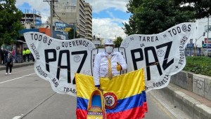 Mira cómo los colombianos celebran la toma de posesión de Gustavo Petro
