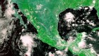 Howard es huracán categoría 1 y amenaza las costas mexicanas