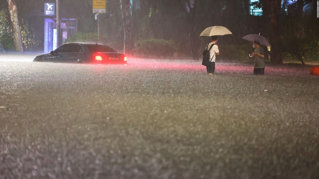 Las imágenes que dejaron las históricas lluvias en Seúl