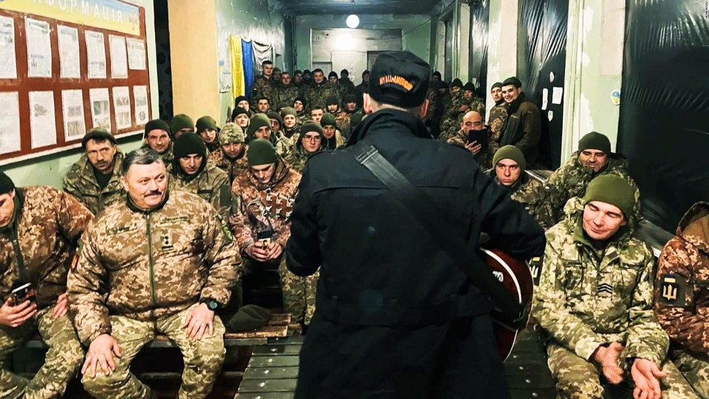 See how music is helping Ukrainian troops