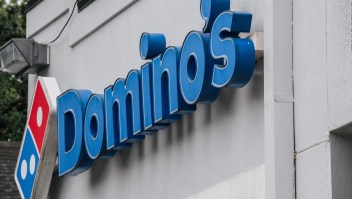Domino's abandona Italia