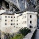 Predjama: el castillo de cueva más grande del mundo