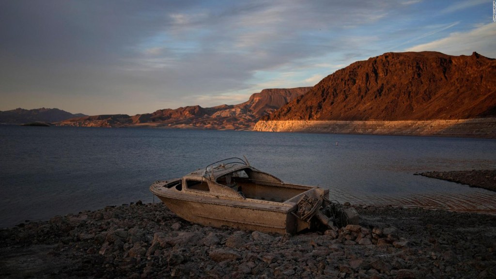 Usa: The Colorado River Is Drying Up And That'S The Government'S Plan
