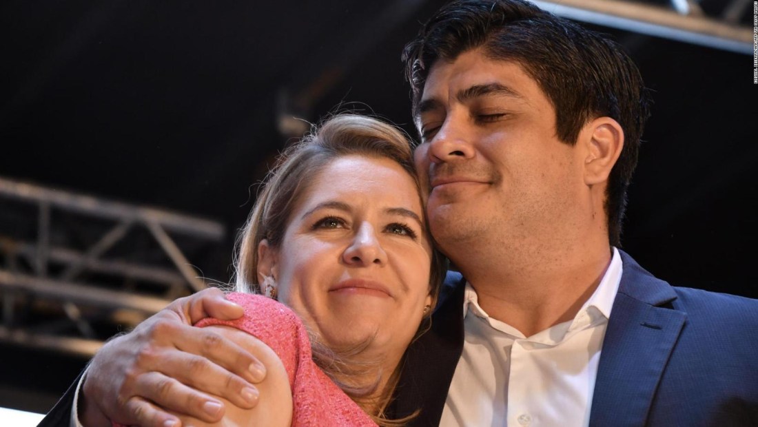 Así vive el expresidente Carlos Alvarado luego de su mandato