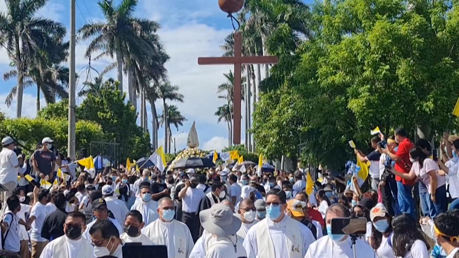 Fiscalía de Nicaragua busca extensión de detención de sacerdote sin detallar cargos