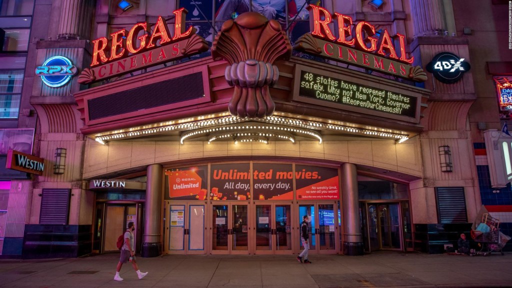 Regal Cinemas could file for bankruptcy