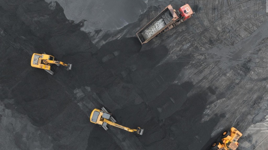 China vuelve a recurrir al carbón por la sequía