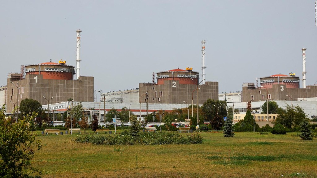 Inspectores de la ONU viajan a la central nuclear de Zaporiyia, mientras siguen los bombardeos entre Ucrania y Rusia