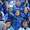 Permiten a mujeres en Irán asistir a un partido de fútbol local por primera vez en más de 40 años