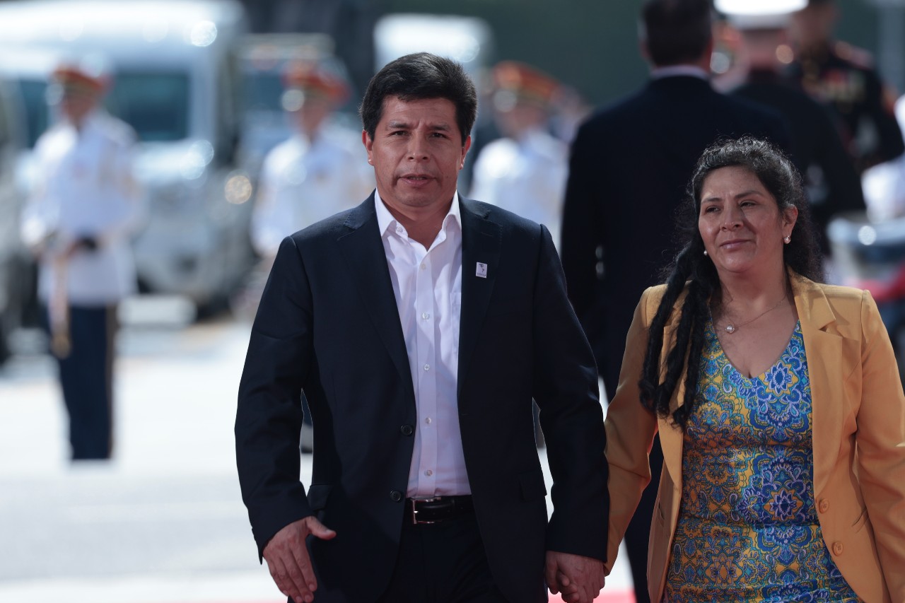 Ministerio Público de Perú abre investigación contra la primera dama por presunta organización criminal y lavado de activos