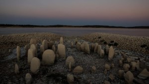 El "Stonehenge español" emergió tras la devastadora sequía que afecta a regiones de España