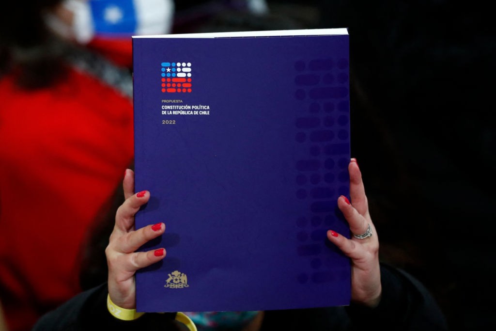 Cómo votar en el Plebiscito constitucional de Chile 2022: documentos y cómo consultar mesa y local de votación en el Servel