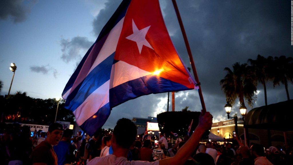 "Cuba es una nave que no funciona", dice Jon Lee Anderson