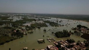 Pakistán está bajo el agua debido a inundaciones por lluvia
