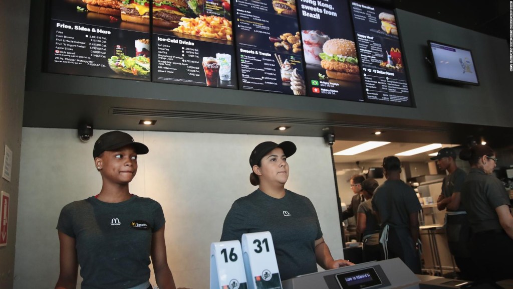 New law in favor of fast food workers in California