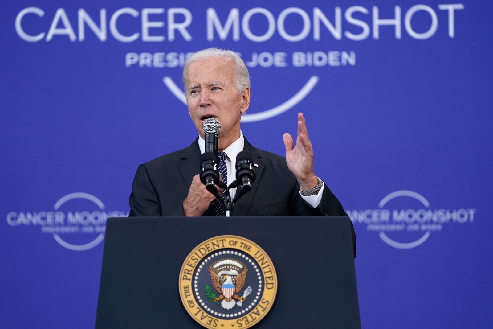 biden-makes-a-call-to-beat-cancer-together-archyworldys